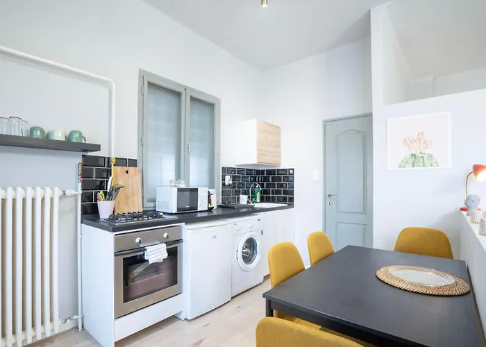 Stylish Broadway Apartment Near Parliament Z30